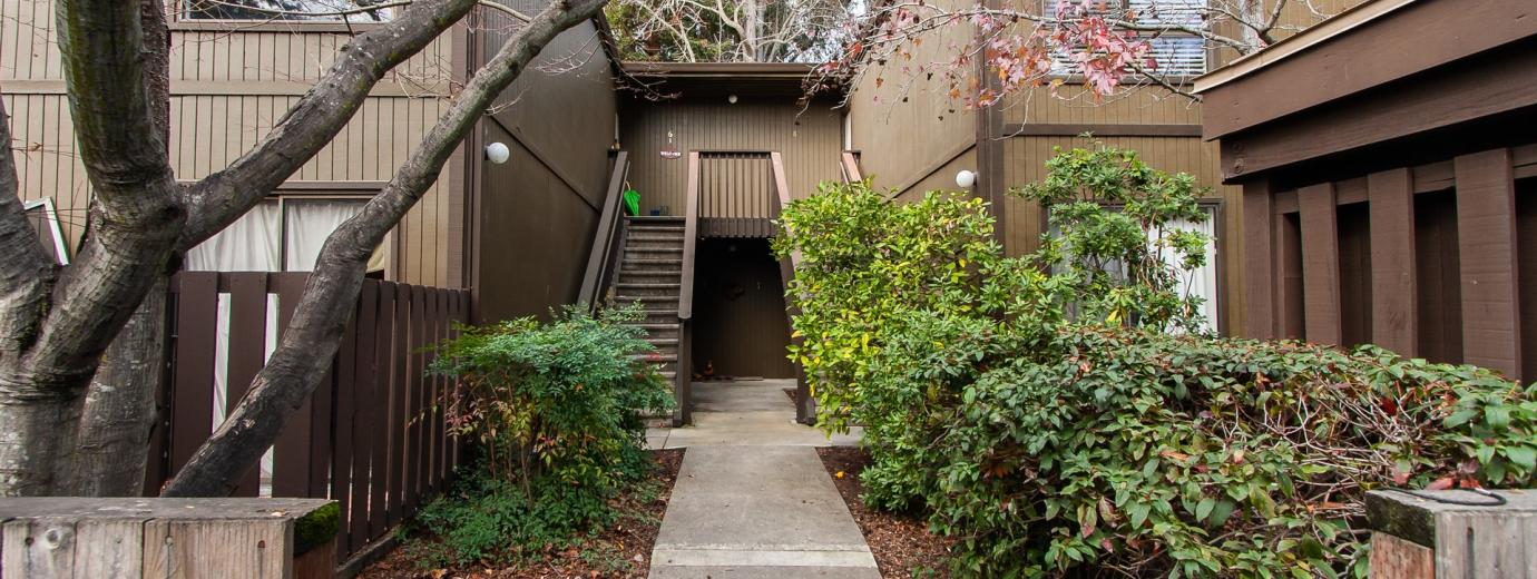 8 Pearce Mitchell Exterior