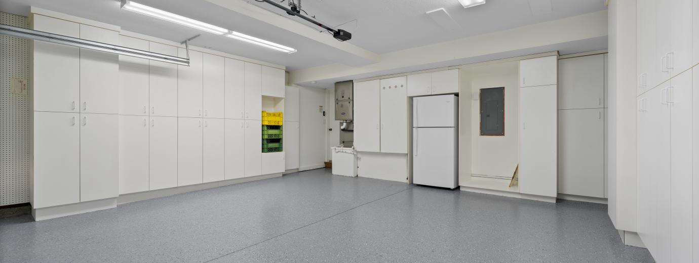 Garage, Secondary Refrigerator