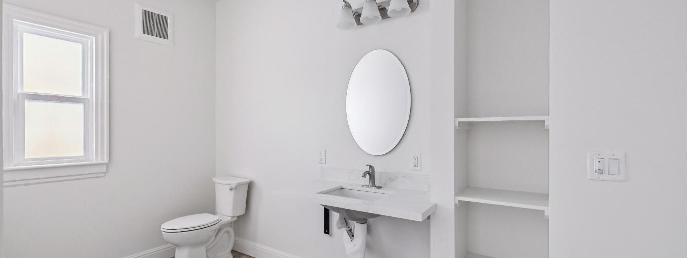 624-2 Bathroom