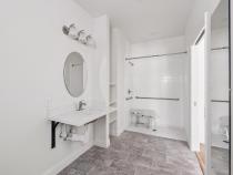 624-2 Bathroom